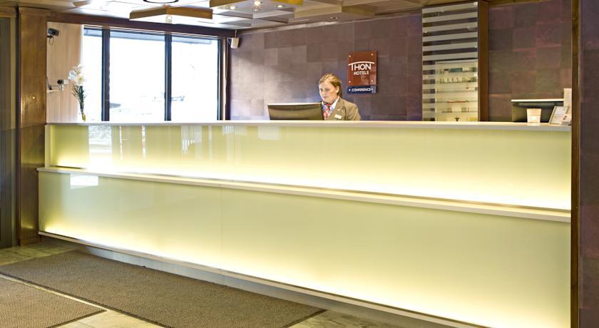 Thon Hotel Linne Осло Екстериор снимка
