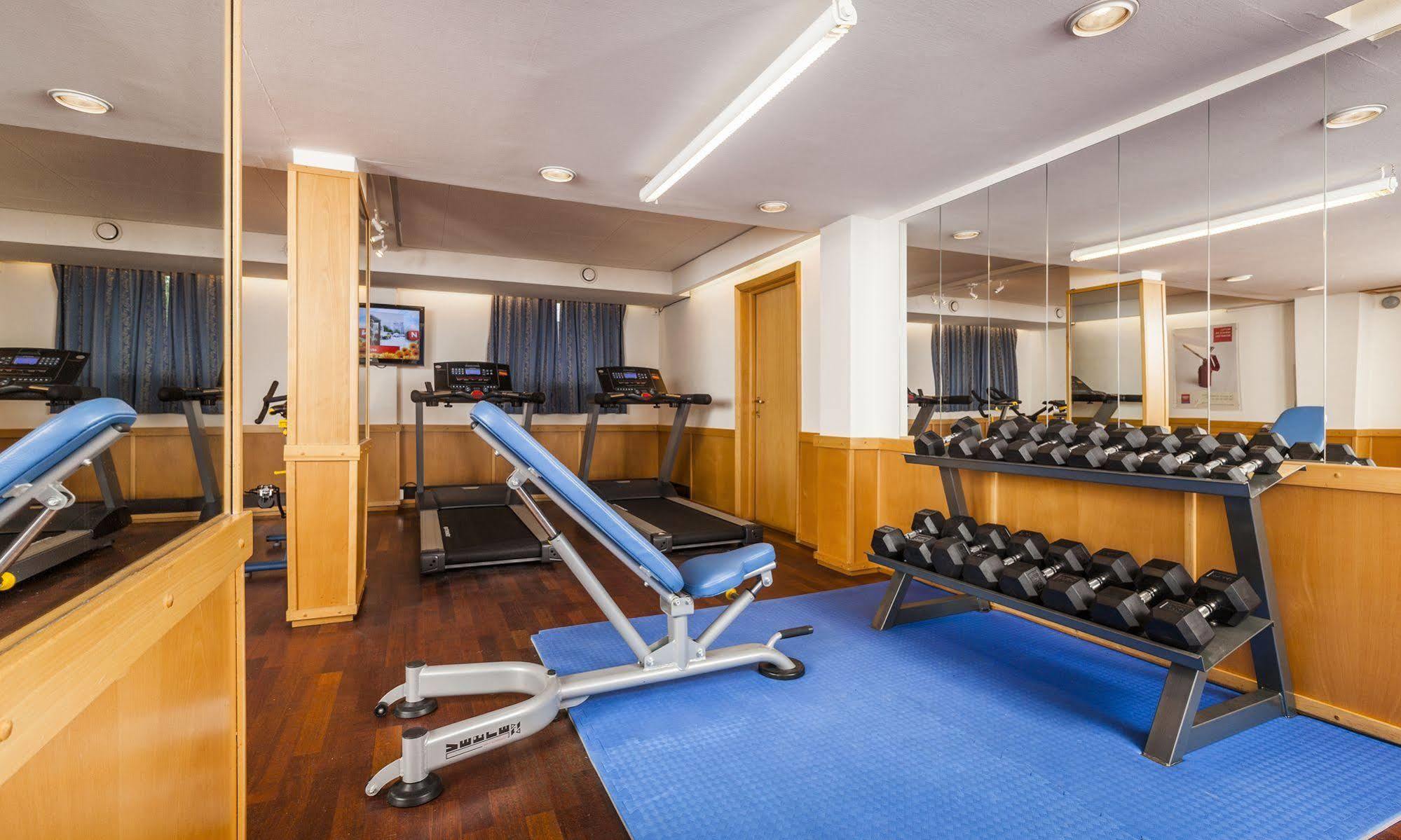 Thon Hotel Linne Осло Екстериор снимка